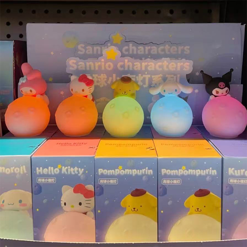 Home Cinema Lighting - Luminária Noturna Autêntica Sanrio HelloKitty MY